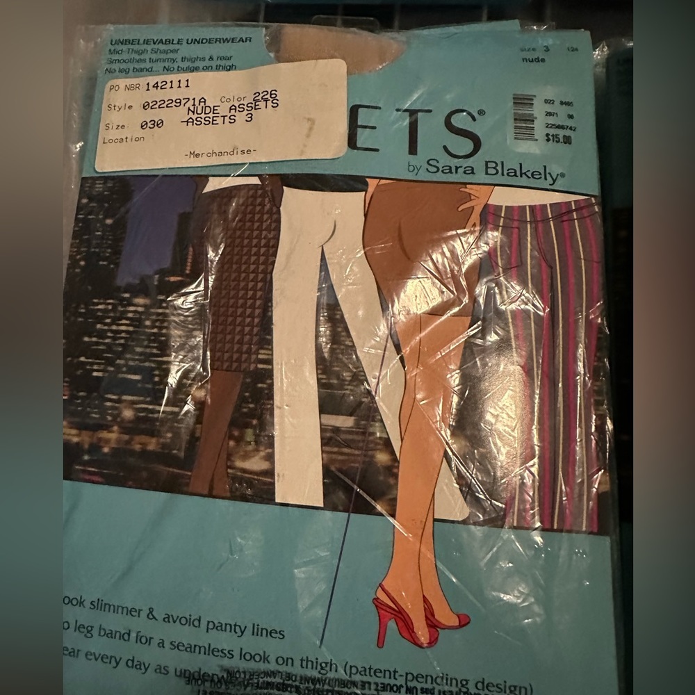 Assets by Sarah Blakely, unbelievable underwear, mid thigh shaper
